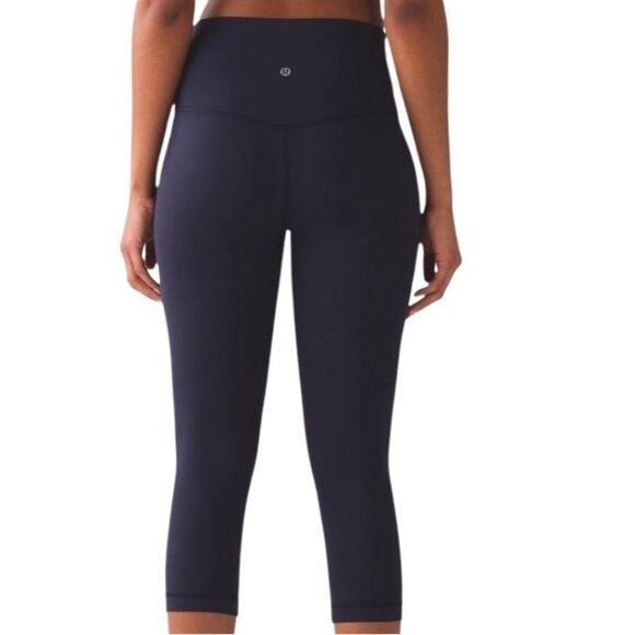 …Lululemon Align Crop 19" Midnight Navy - Picture 2 of 12